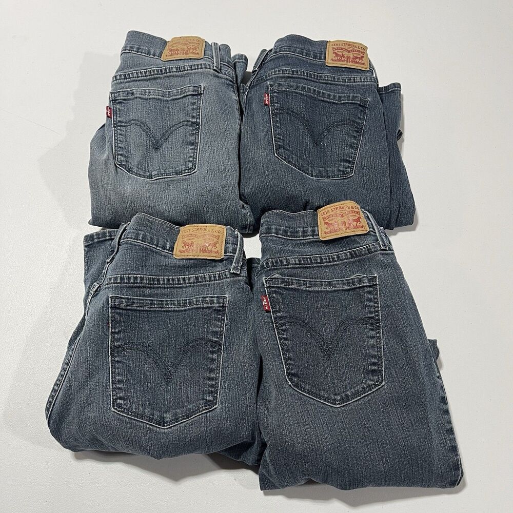 Lot of 4 Levis 505 Jeans Women's 6 S 28x30 Straight Leg Skinny Blue Denim